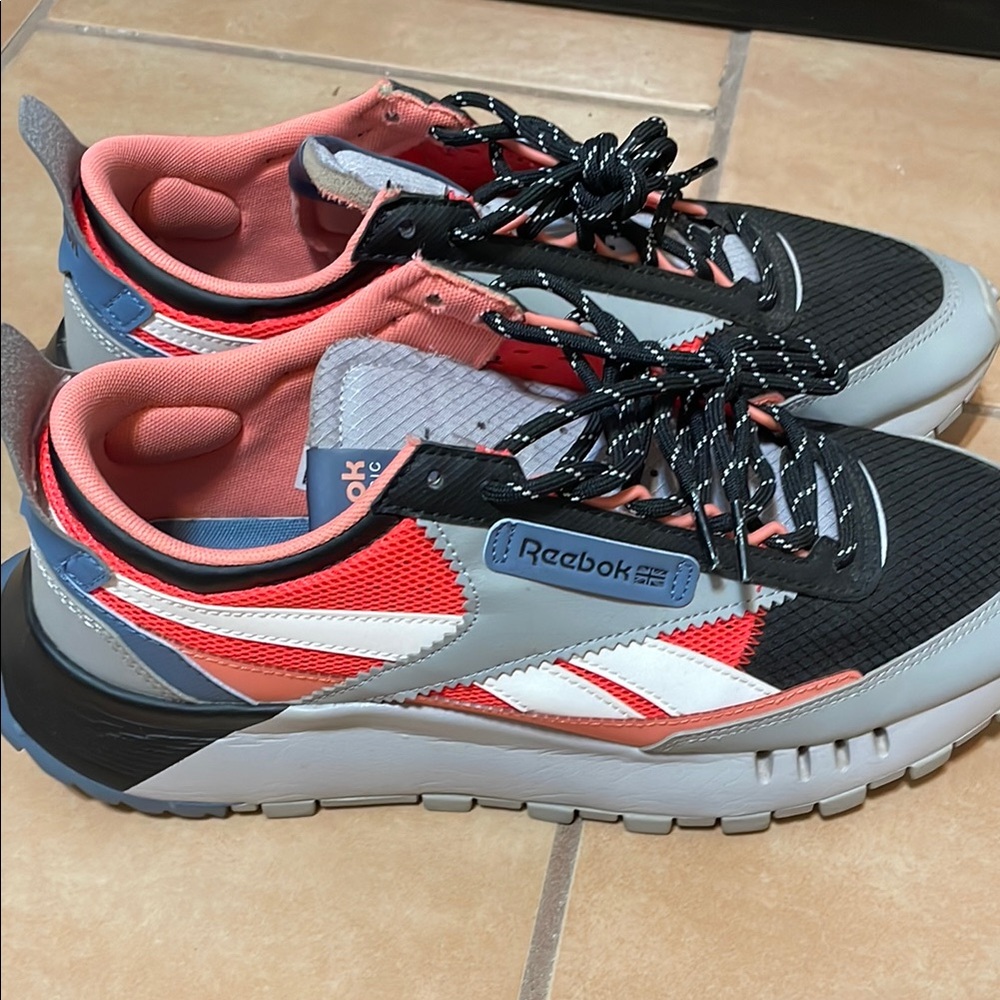 Reebok Kids Shoes - Black and Red